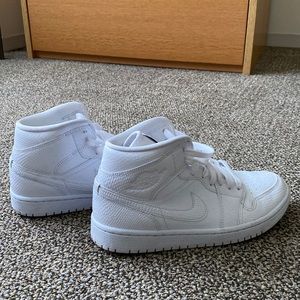 Nike Air Jordan 1 Mid